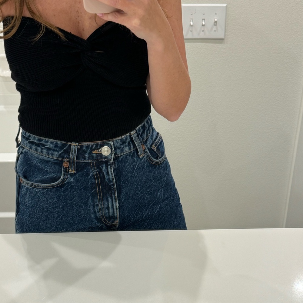 Black bandage crop top